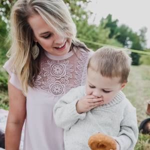 Meet your Posher, Ashton